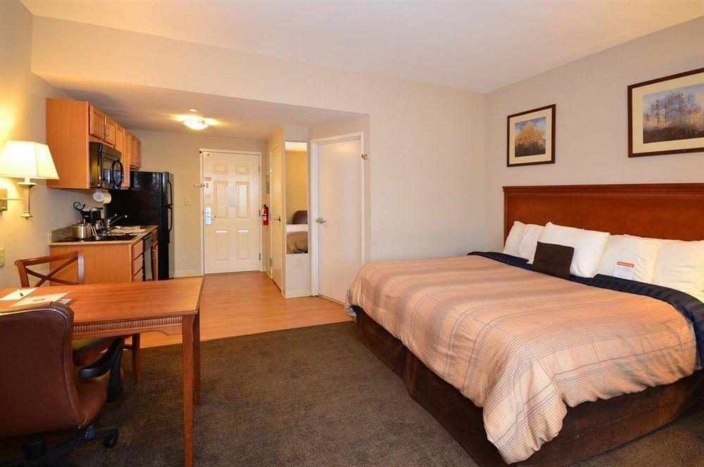 Candlewood Suites Pearl By Ihg Extérieur photo